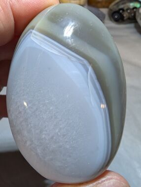 Orca Agate Palm Stone